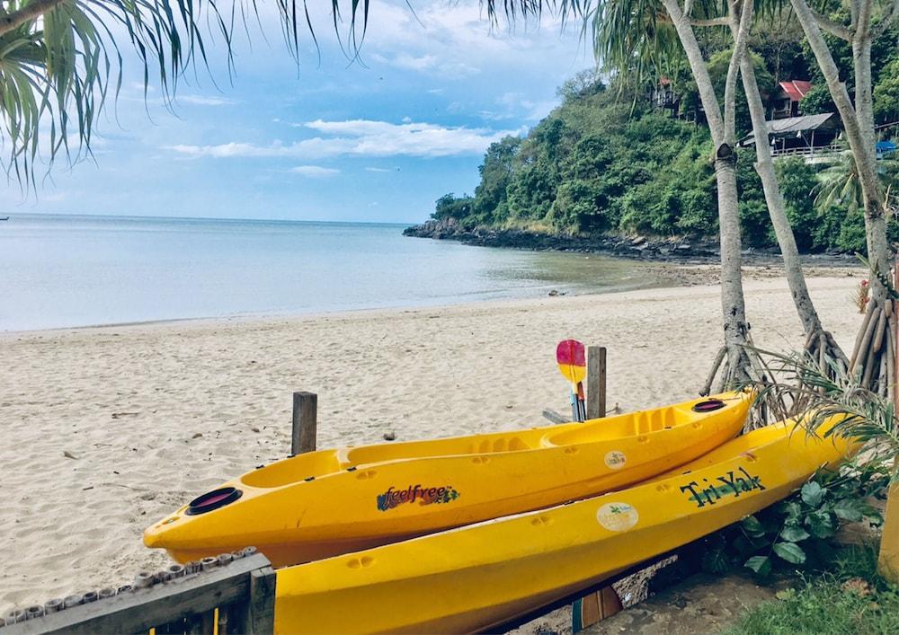 Vacation Village Phra Nang Lanta - Sha Extra Plus Koh Lanta Ngoại thất bức ảnh